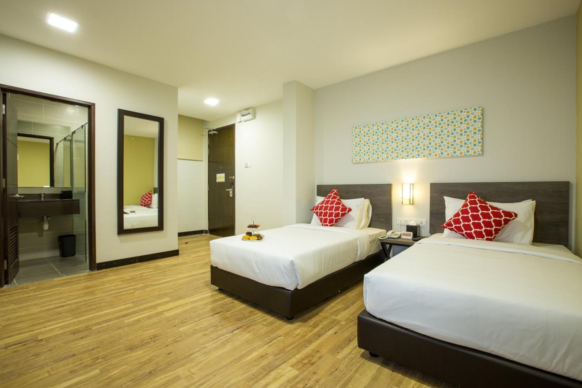 Humaira Hotel Tanah Merah  Room photo